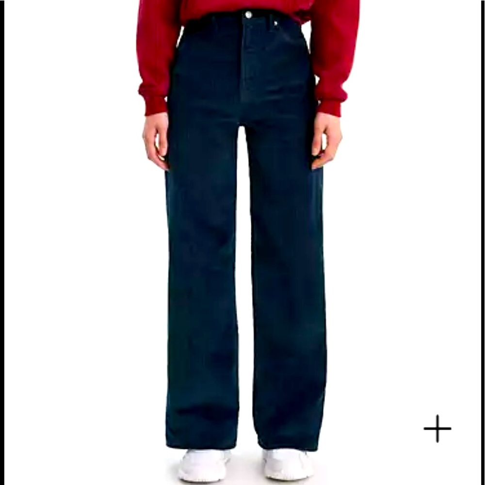 Levi’s rib cage wide leg cords